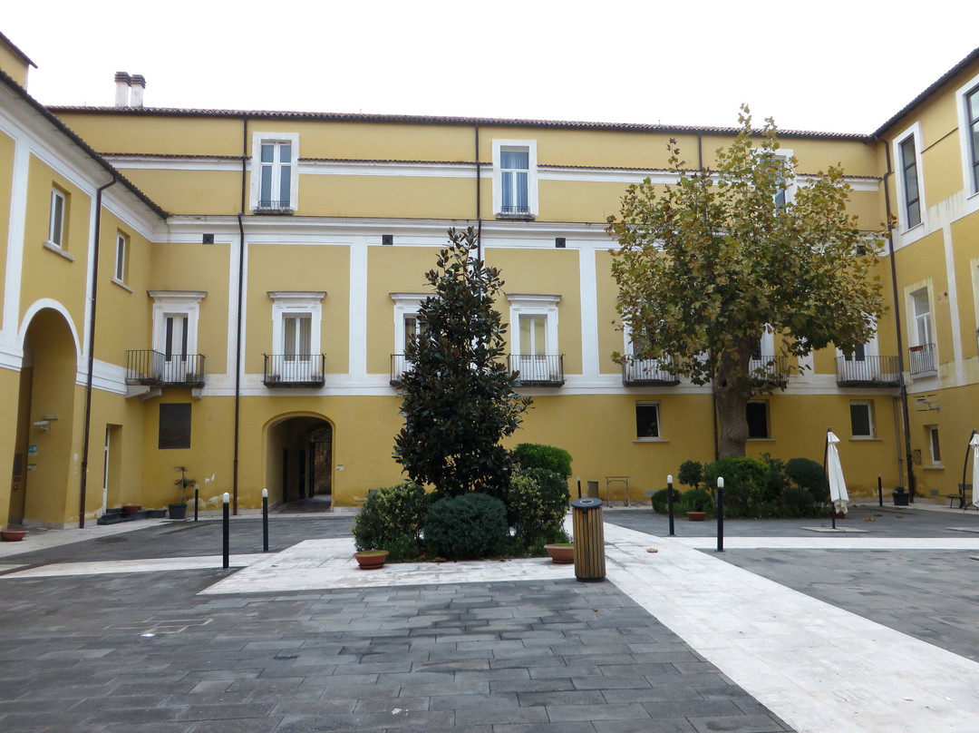 Chiesa di Santa Maria delle Dame Monache-Capua必去景点