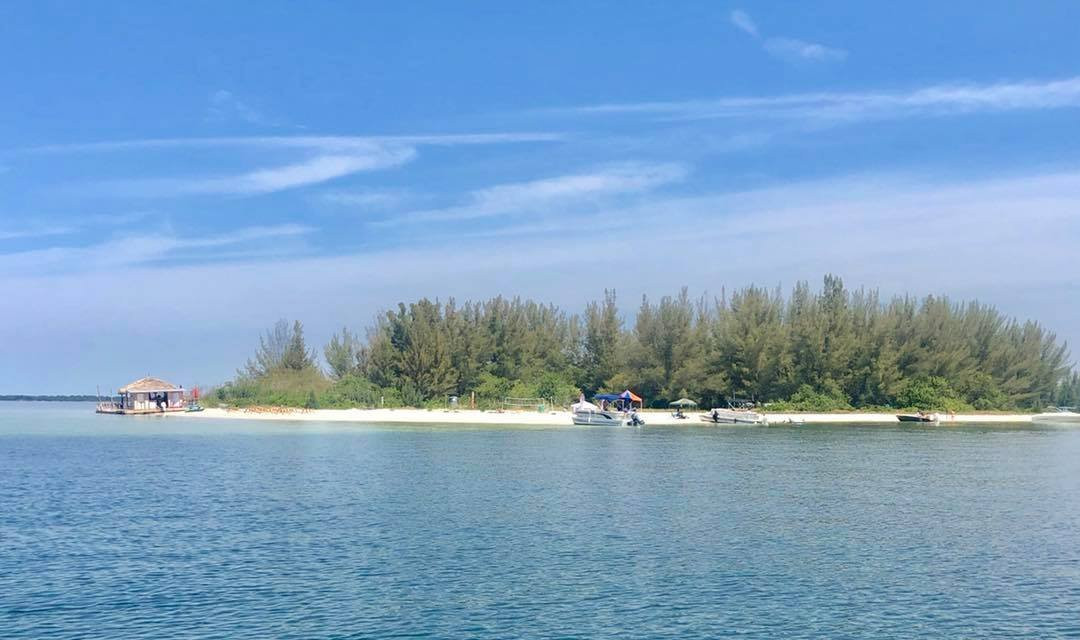 Tiki Bay Island-Apollo Beach必去景点