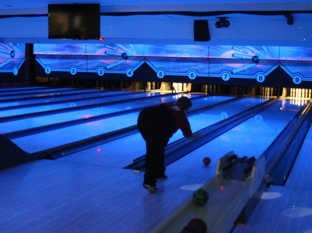 Acton Bowladrome & Arcade-Acton必去景点