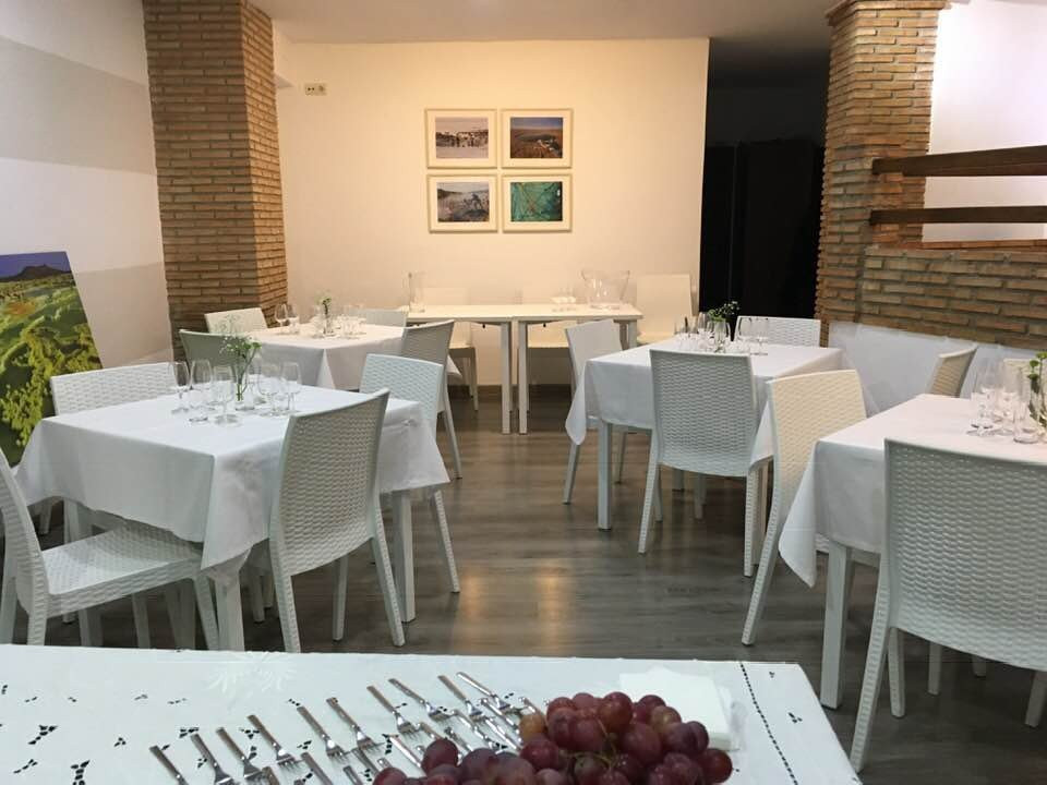 Gojar餐馆和美食-Historia Natural. Casa de Comidas