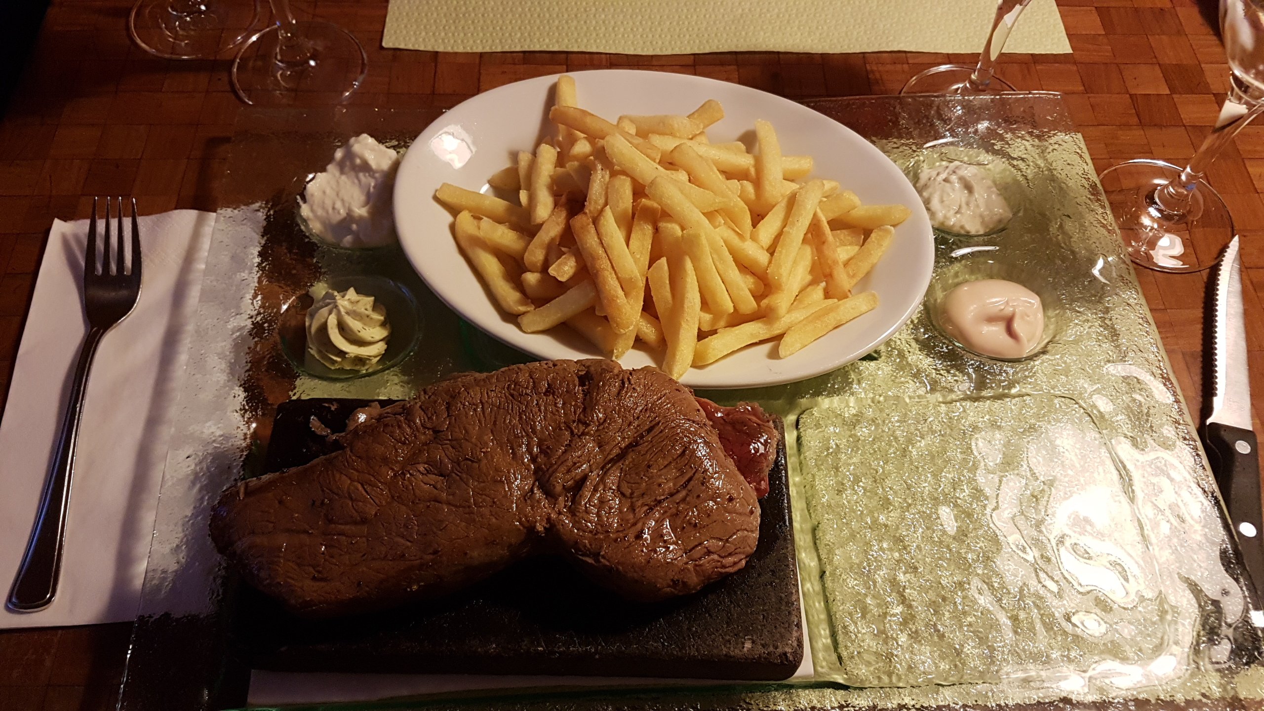 Landhaus Gasthof Buehl-餐饮