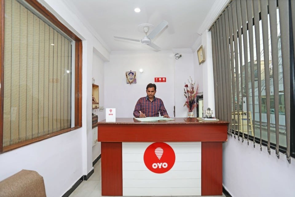 OYO 11327 Hotel R Paradise主图