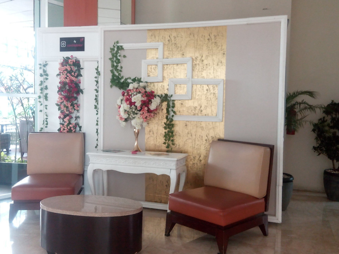 塞尔蓬BSD城珊迪卡酒店主图