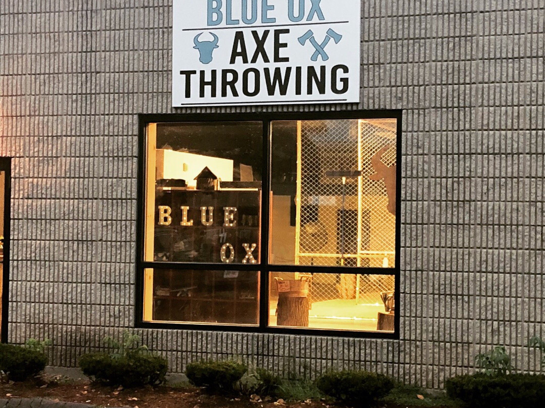 Blue Ox Axe Throwing-沃灵福德必去景点