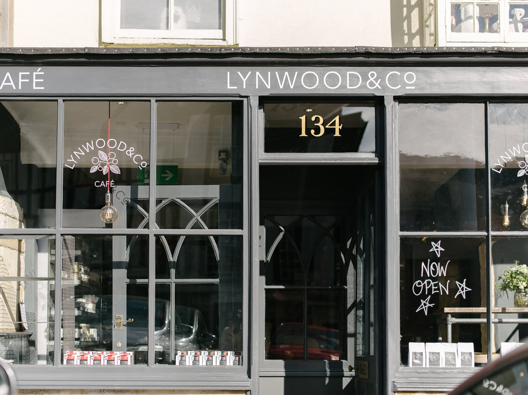 Lynwood & Co