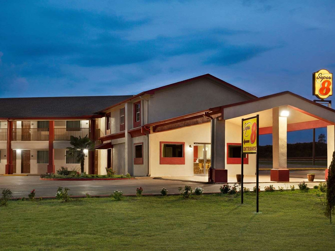 Super 8 by Wyndham Corsicana主图