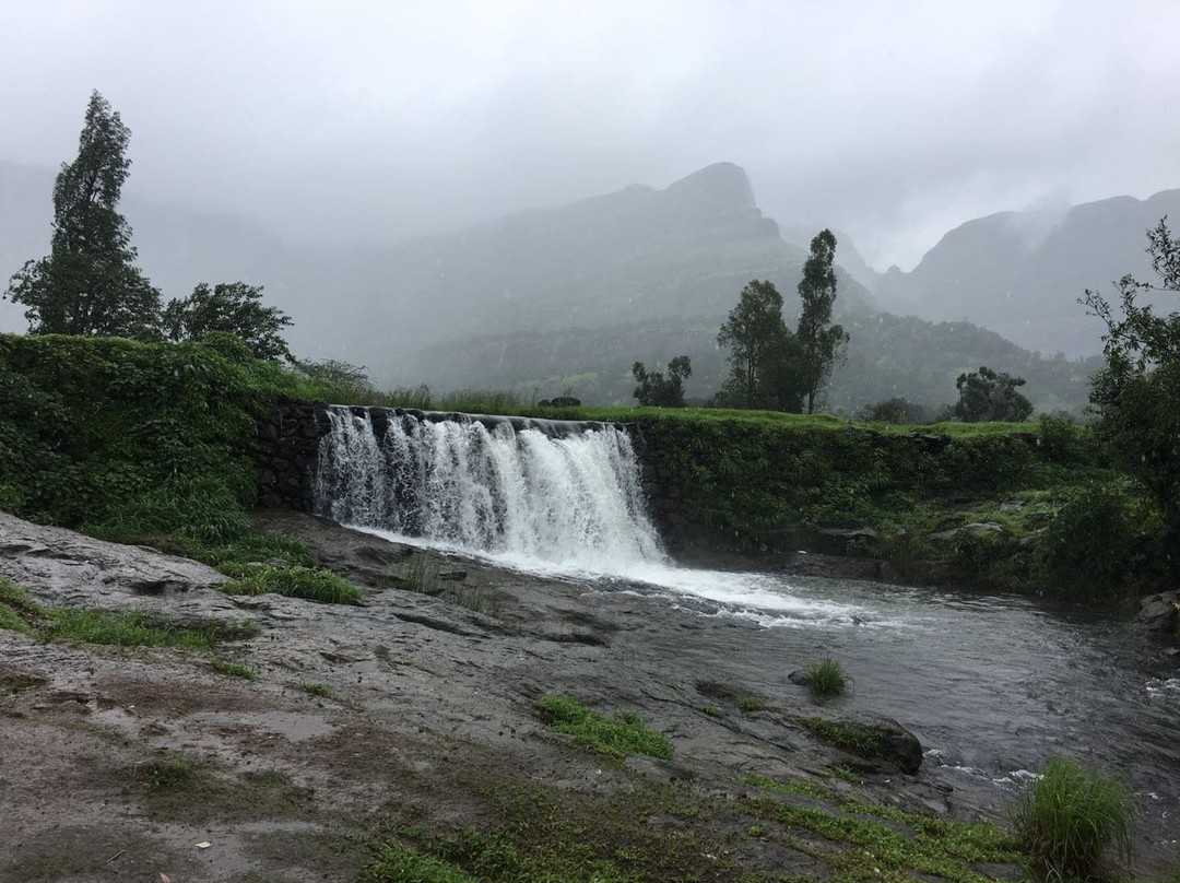 Bhandardhara Lake景点图片