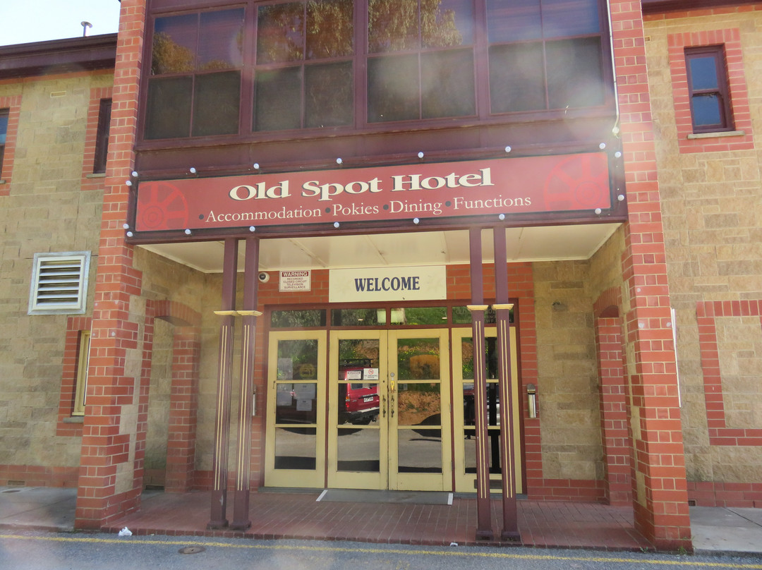 Old Spot Hotel