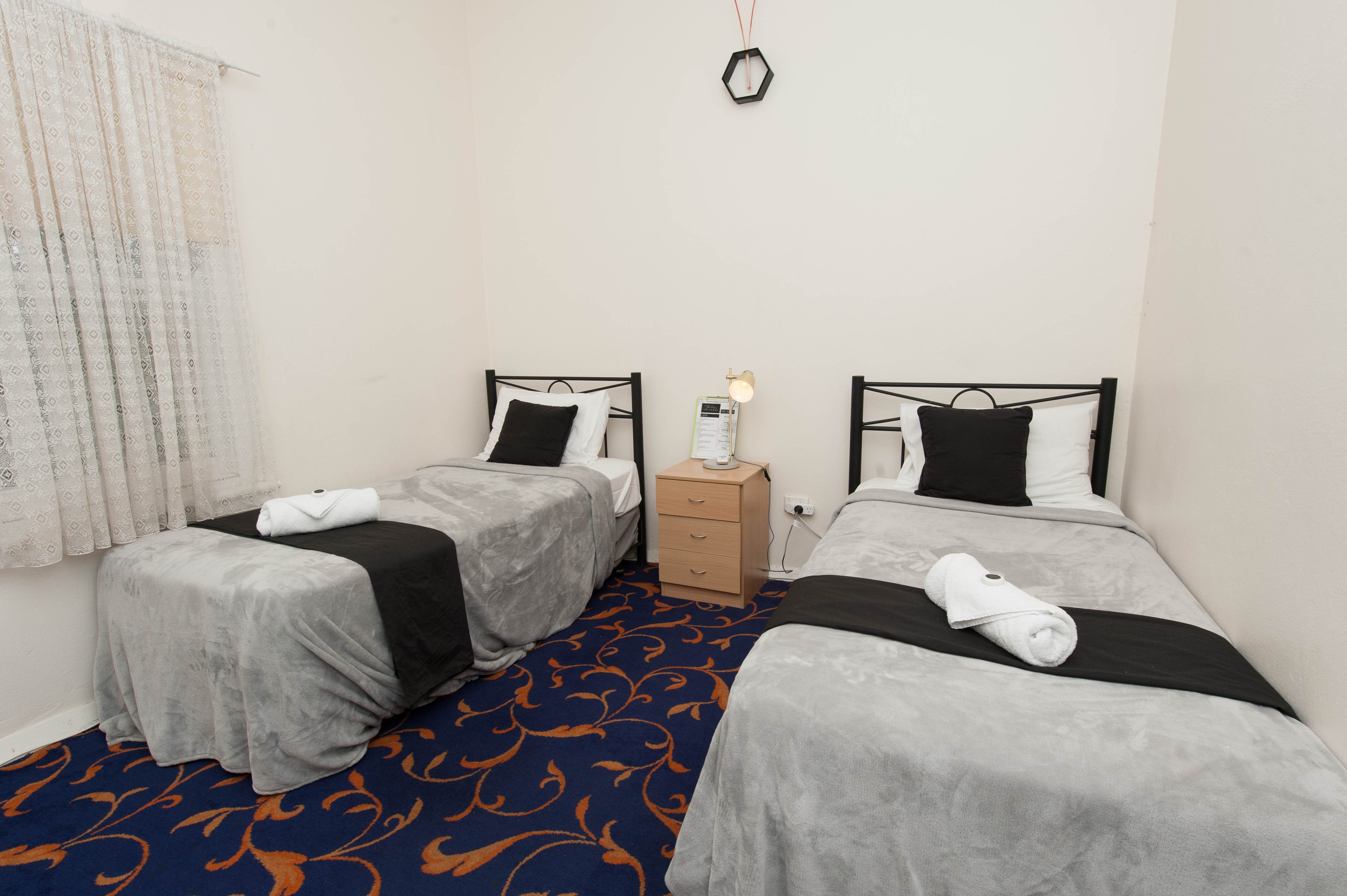Riverina Hotel-官方