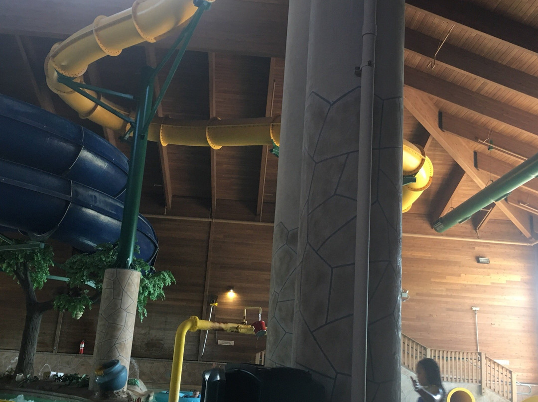 Three Bear Waterpark & Craguns Laser Tag-Baxter必去景点