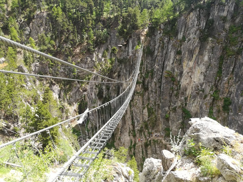 Ponte Tibetano Cesana Claviere景点图片