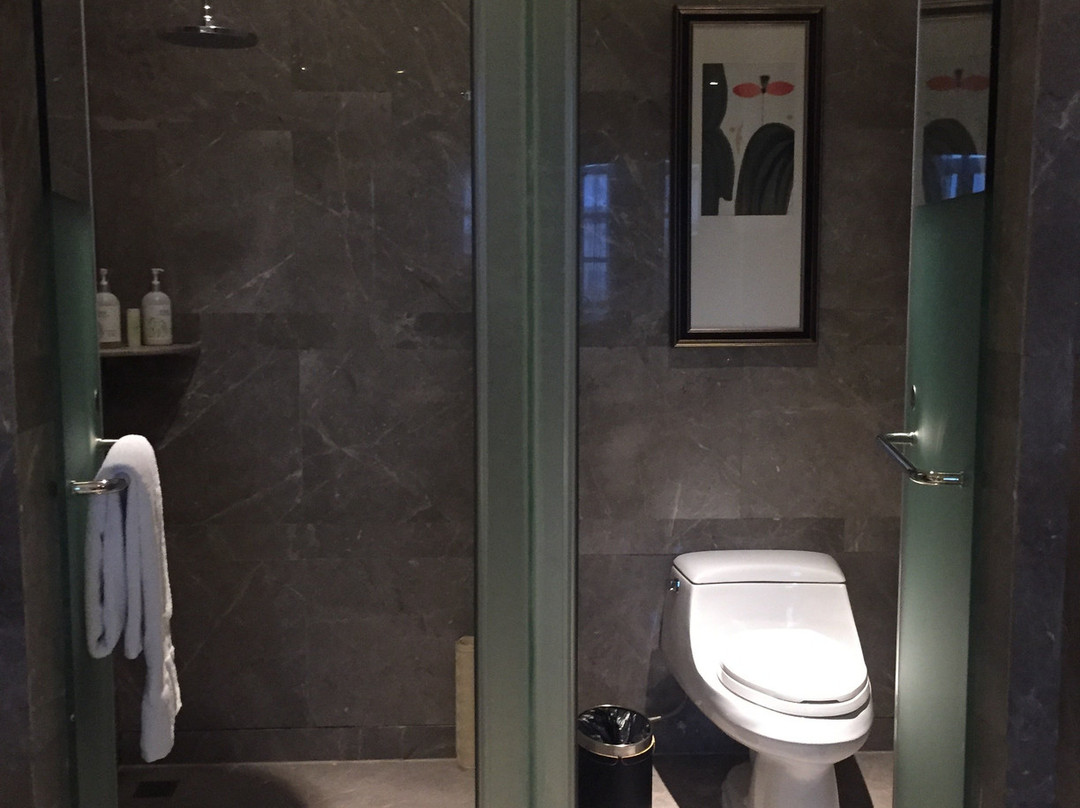 蓝海御华大饭店主图