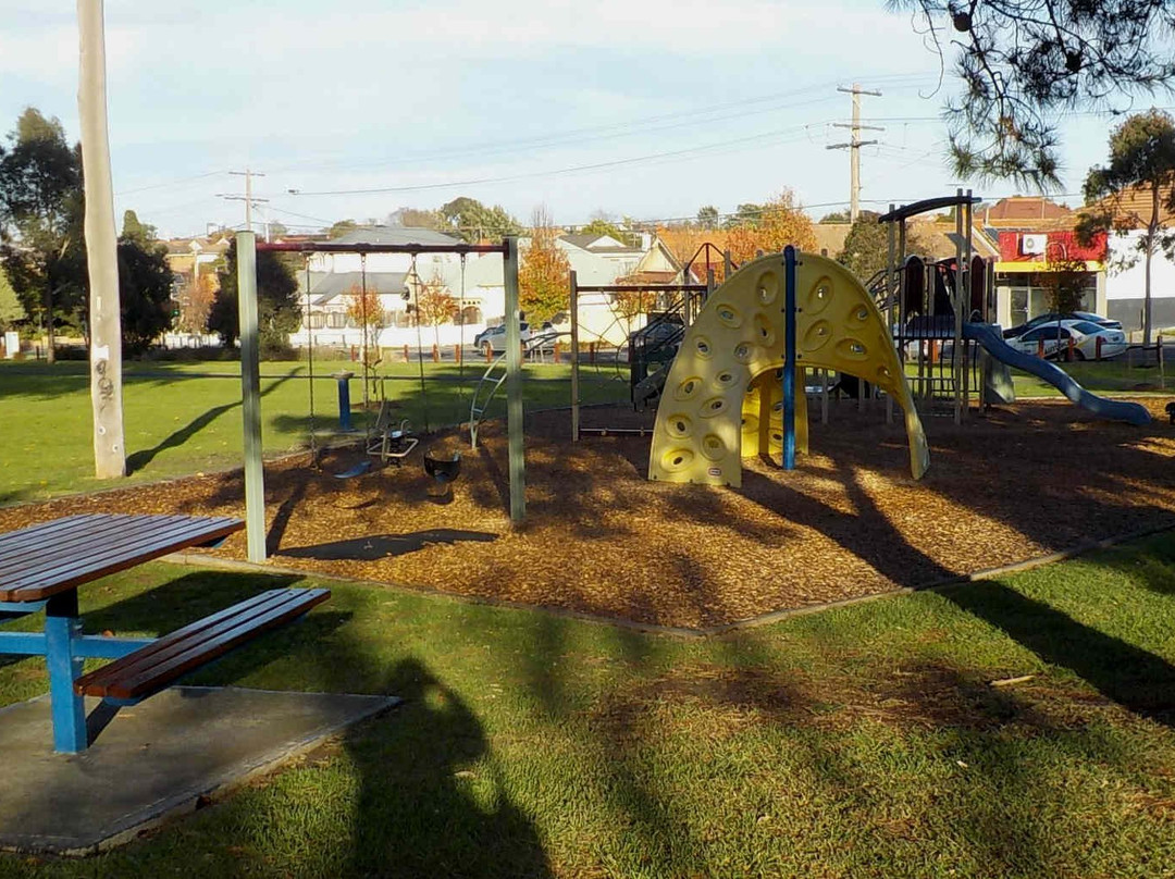 Lincoln Park Playground景点图片