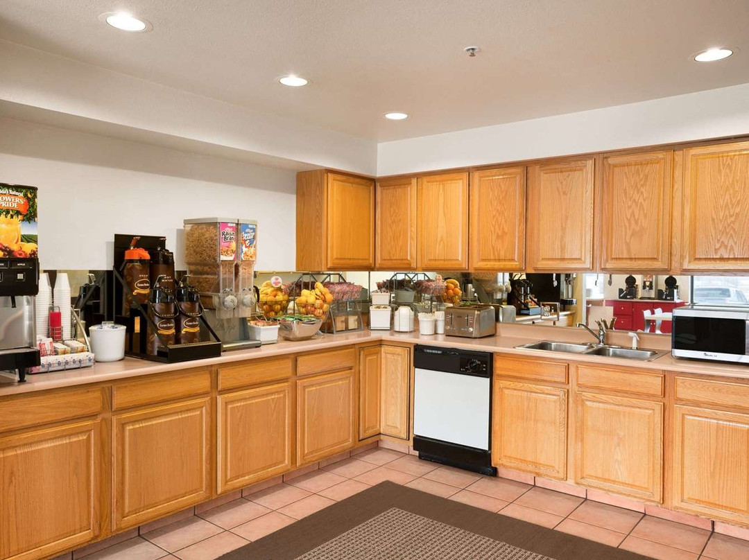 Super 8 by Wyndham Durango主图