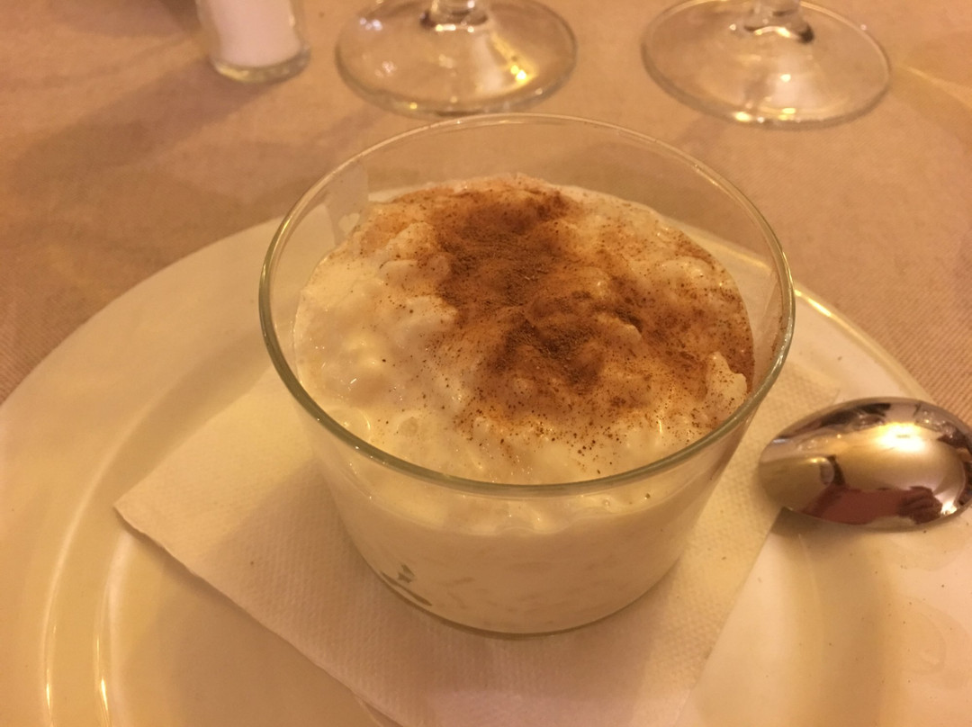 亚科斯德加多斯酒店主图