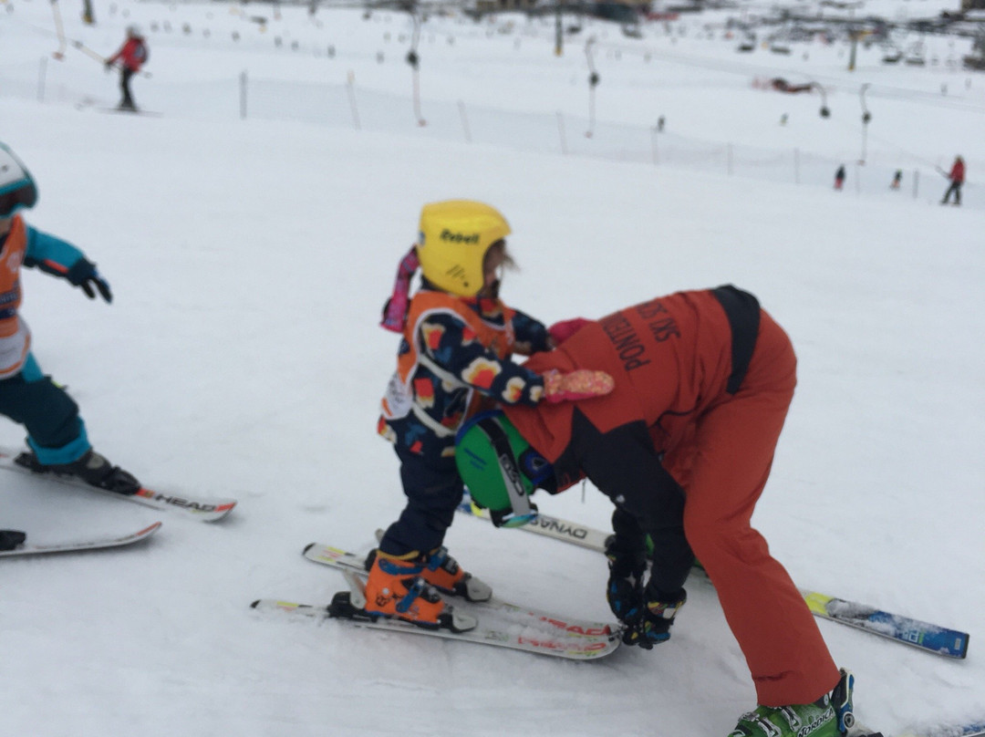 Pontedilegno Ski School景点图片