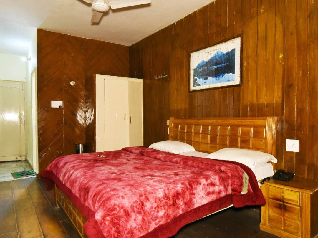 OYO 18631 Hotel King's主图