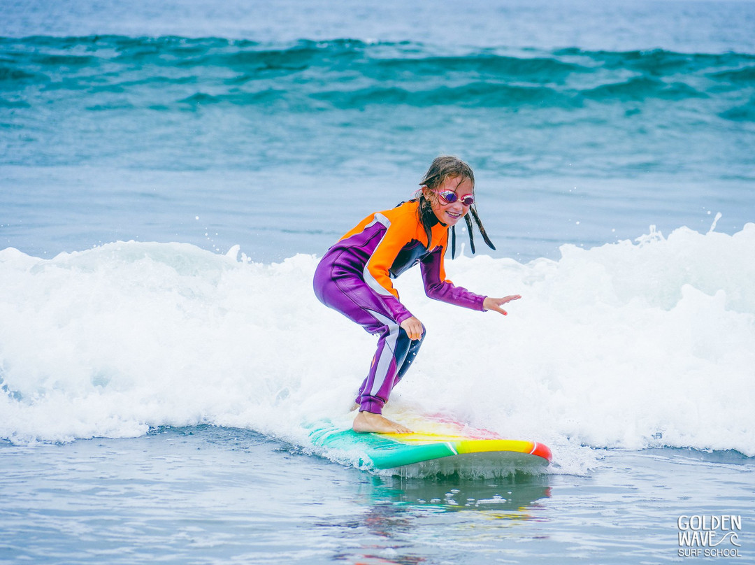 Golden Wave Surf School-洛杉矶必去景点