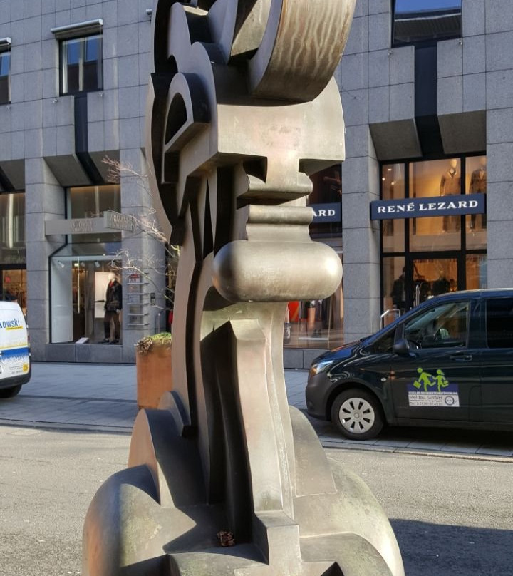 Skulptur "Guardians"-汉诺威必去景点