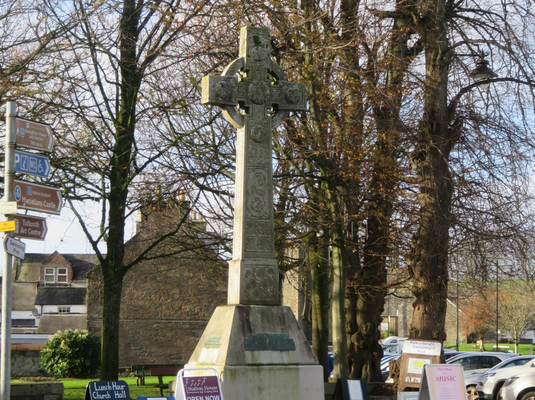 The Selkirk Memorial Cross景点图片