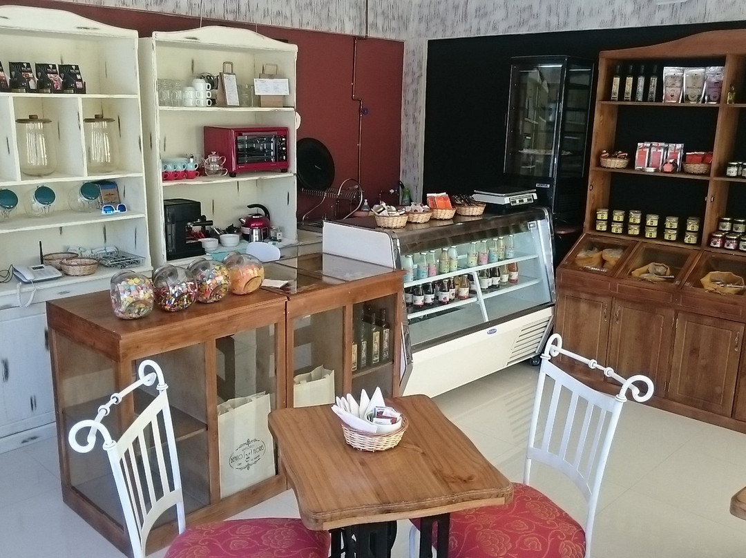 Chanaral餐馆和美食-Emporio Benito Flores Café Gourmet