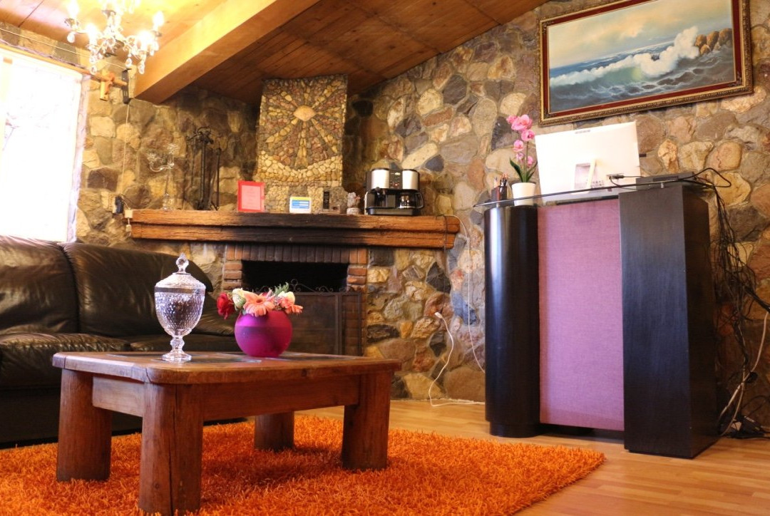 Hotel Casa de Piedra