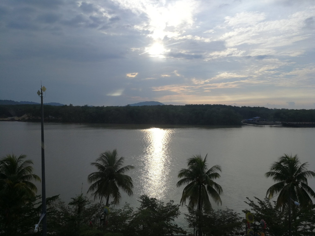 Riverine Garden Hotel主图