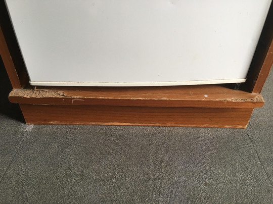 加尼娜酒店主图