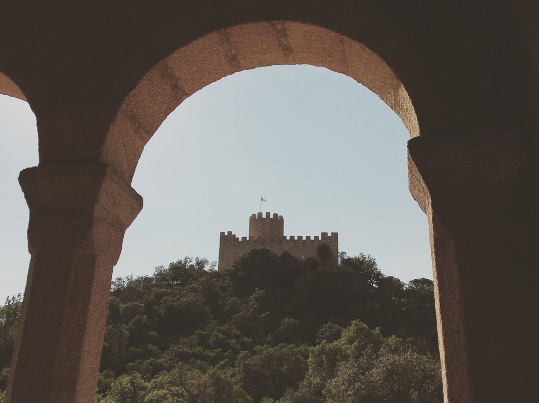 Castell de Farners景点图片