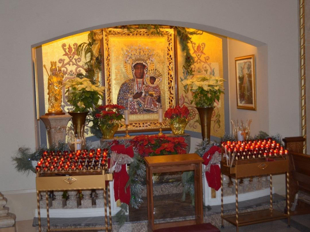 SS Cyril & Methodius Church-Lemont必去景点