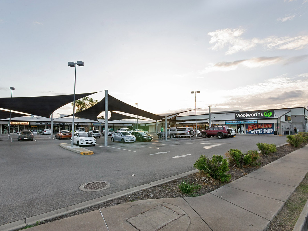 Balgal Beach旅游景点-Woodlands Village Shopping Centre