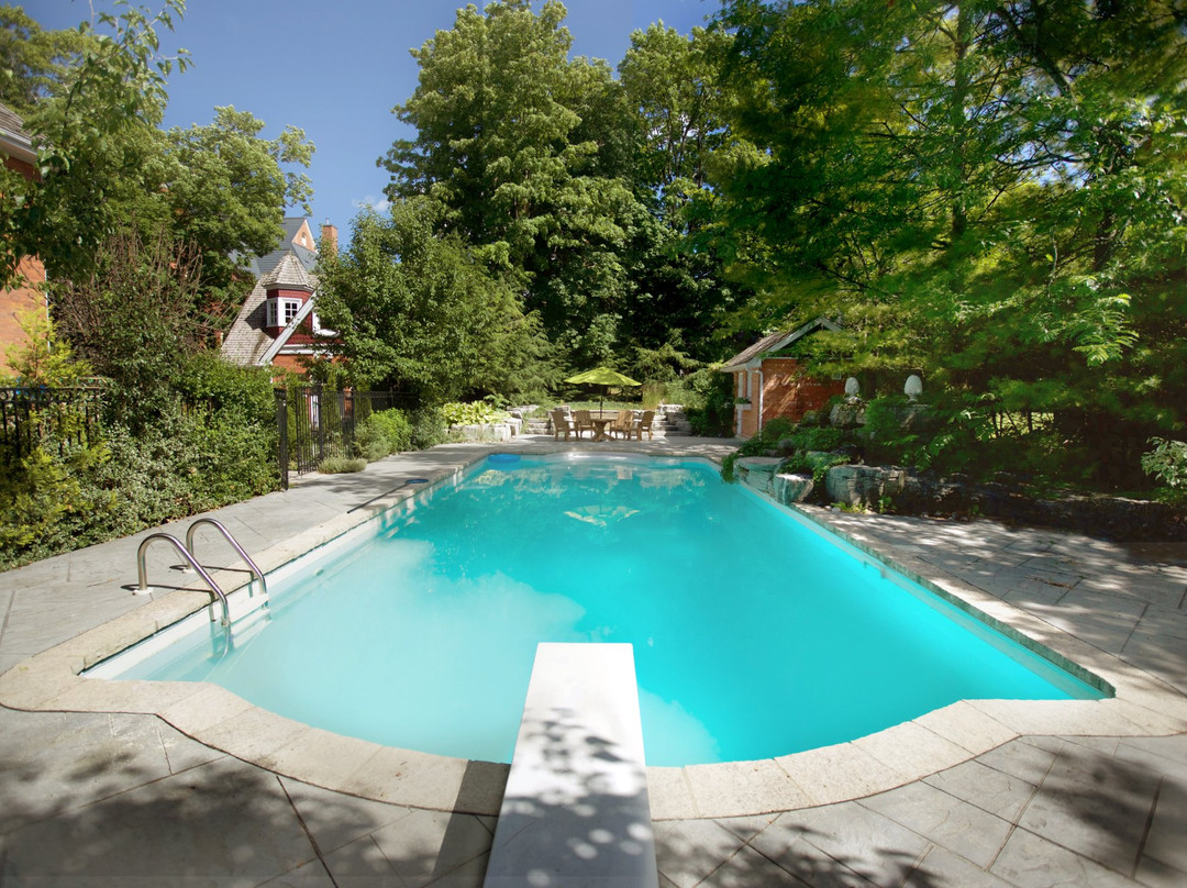 Markdale Manor Bed & Breakfast主图