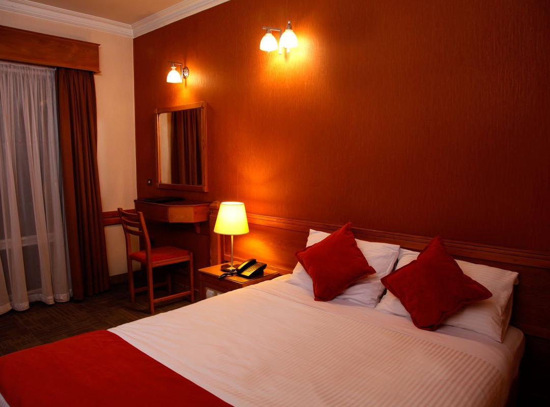 Alborz Hotel主图