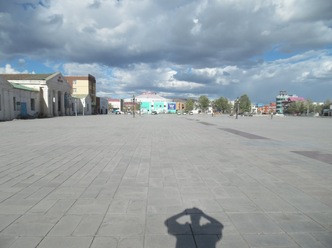 Aimag Museum-Olgiy必去景点
