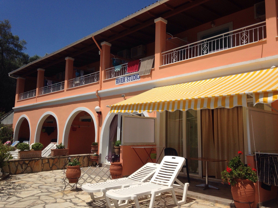 River Studio Paleokastritsa主图