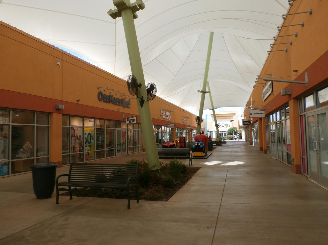 Okc Outlets-俄克拉何马城必去景点