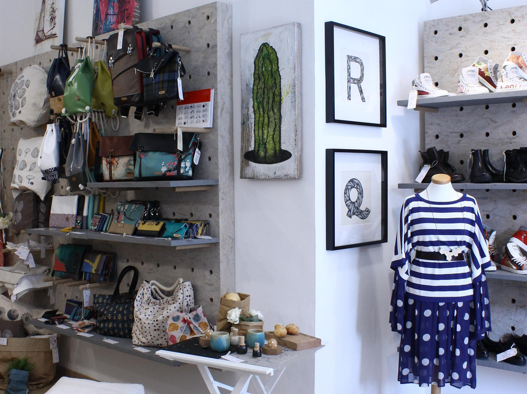 How Concept Store-阿尔巴必去景点