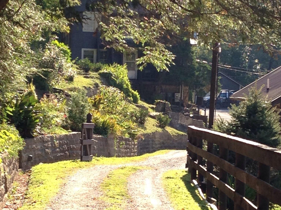 May Breckinridge's Wendover主图