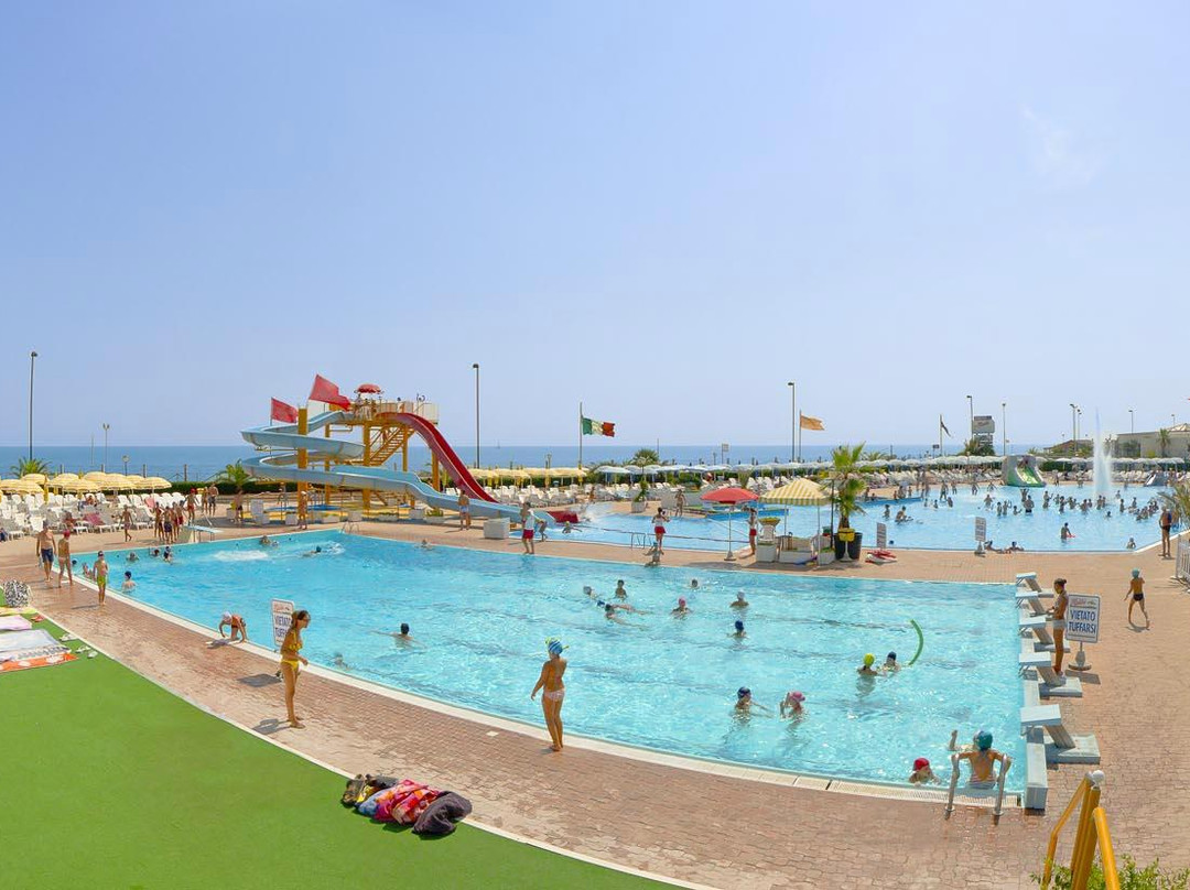 Malibù Acquapark-雷卡纳蒂港必去景点
