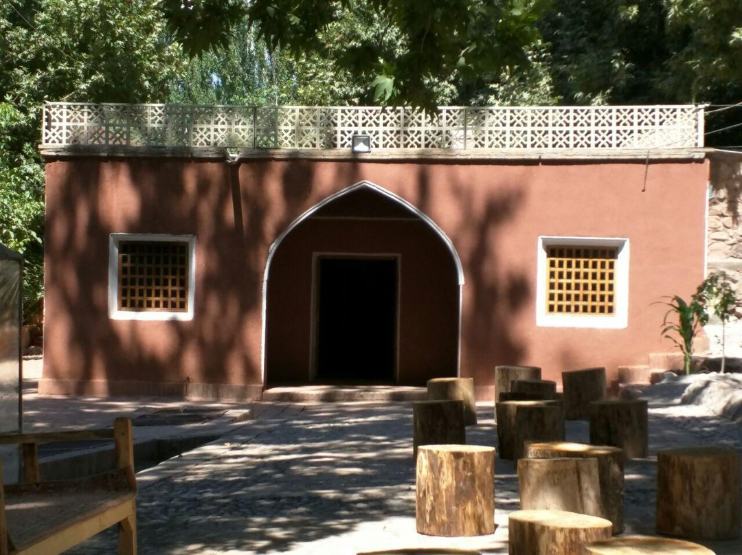 纳坦兹餐馆和美食-Domiloon Restaurant