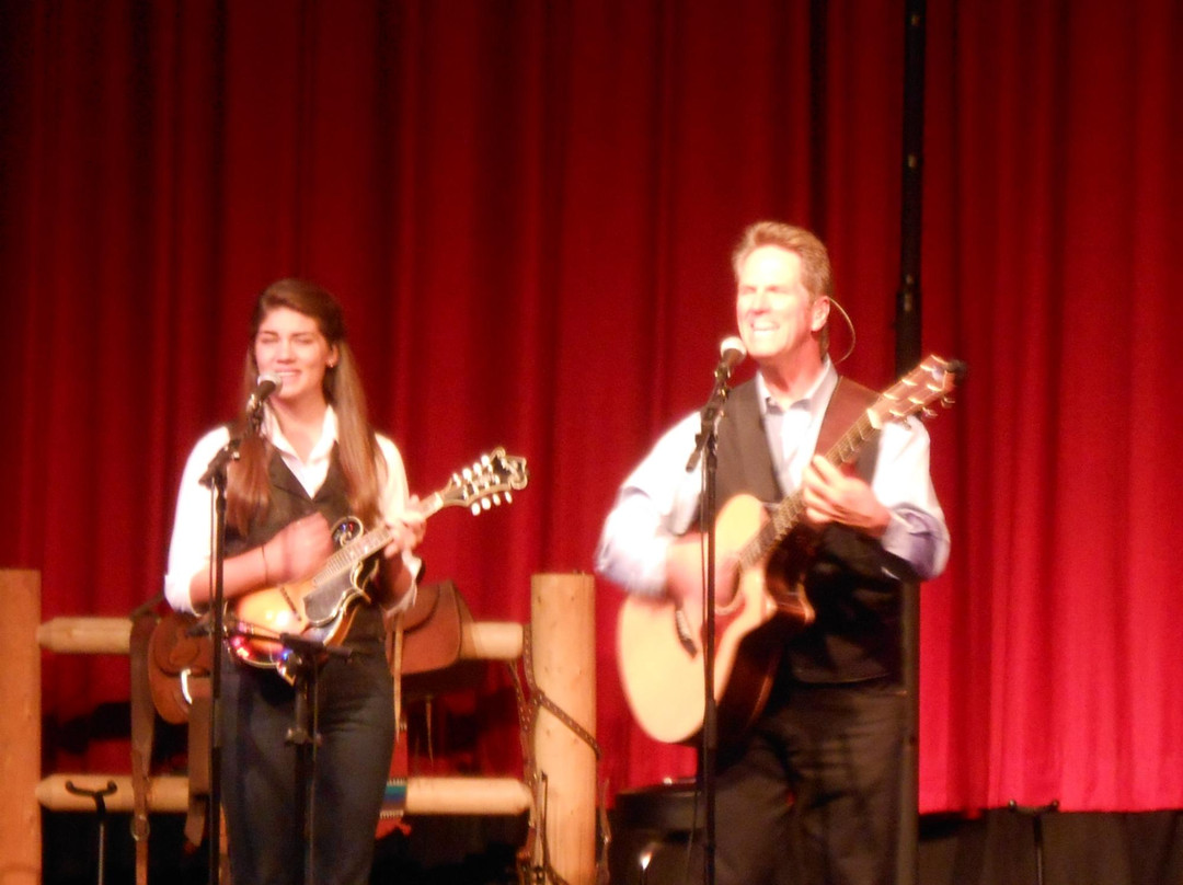 Dan Miller's Cowboy Music Revue-科迪必去景点