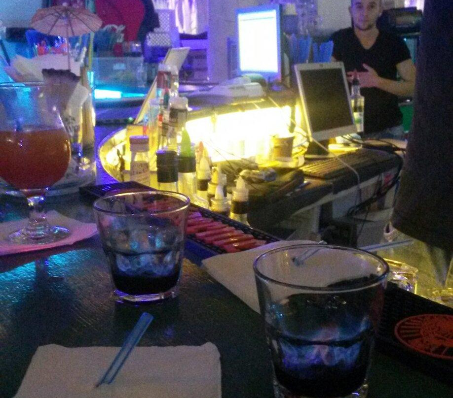 Gulliver Cocktail Bar-晴滩必去景点