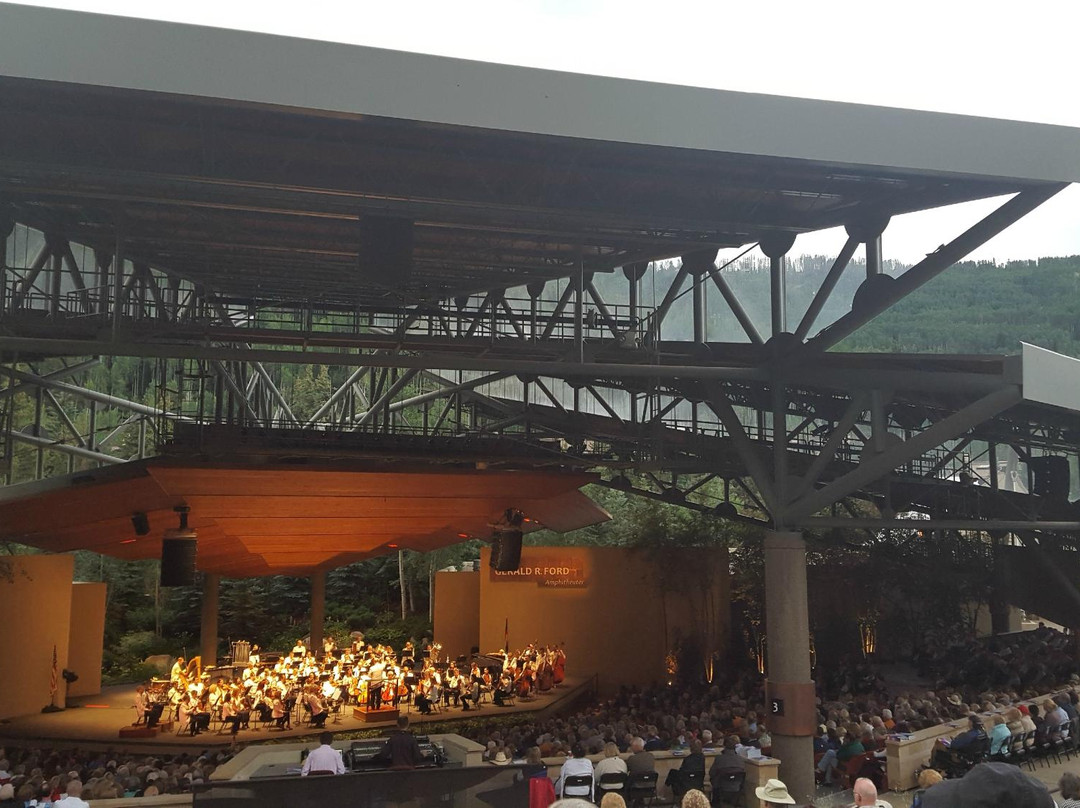 Gerald R. Ford Amphitheater (The Amp)-韦尔必去景点
