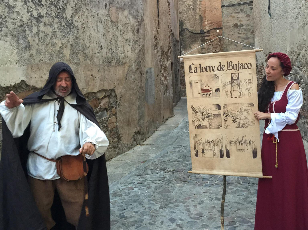 Juglar Por La Noche-卡塞雷斯必去景点