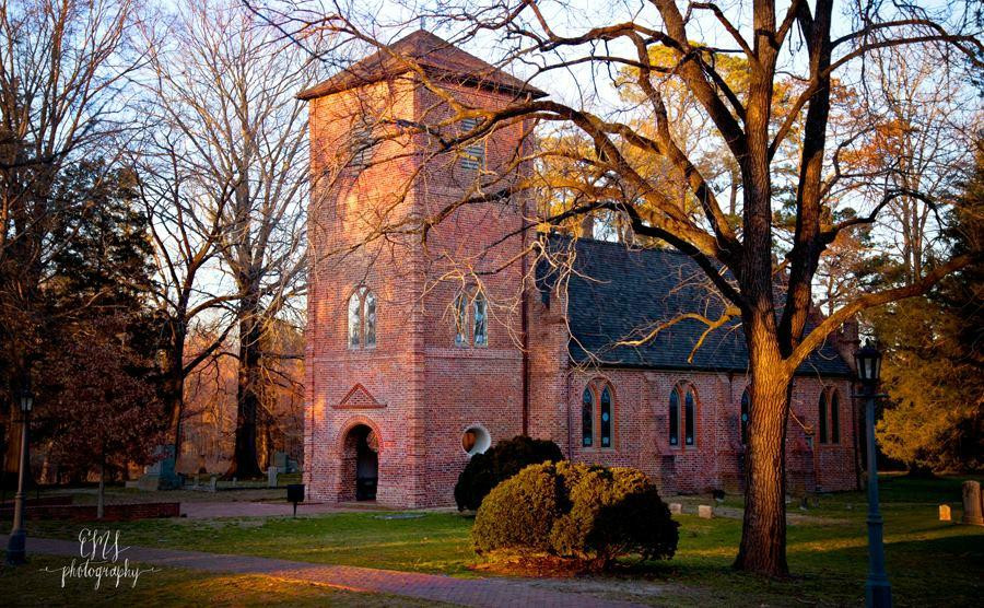 St. Luke's Historic Church & Museum-Smithfield必去景点