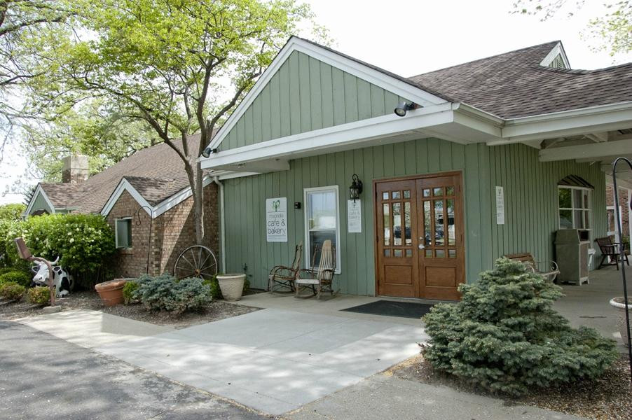 Lambs Farm's Magnolia Cafe & Bakery