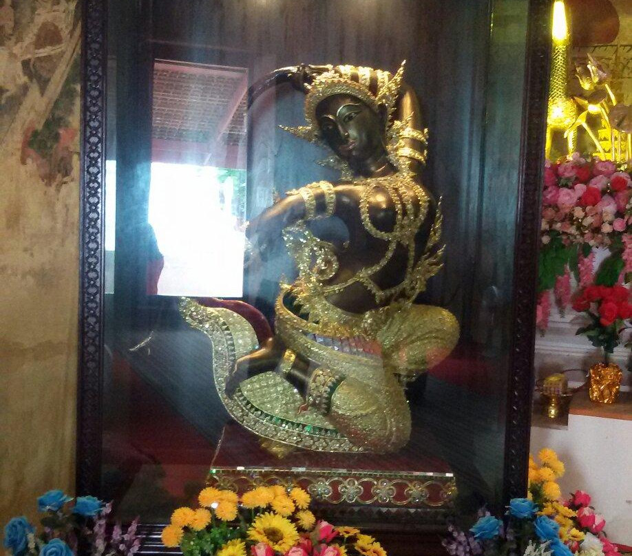 Wat Chompuwek-暖武里必去景点