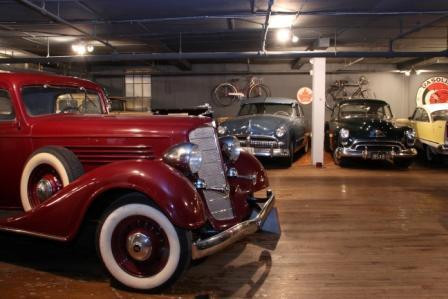 Canadian Automotive Museum-奥沙瓦必去景点