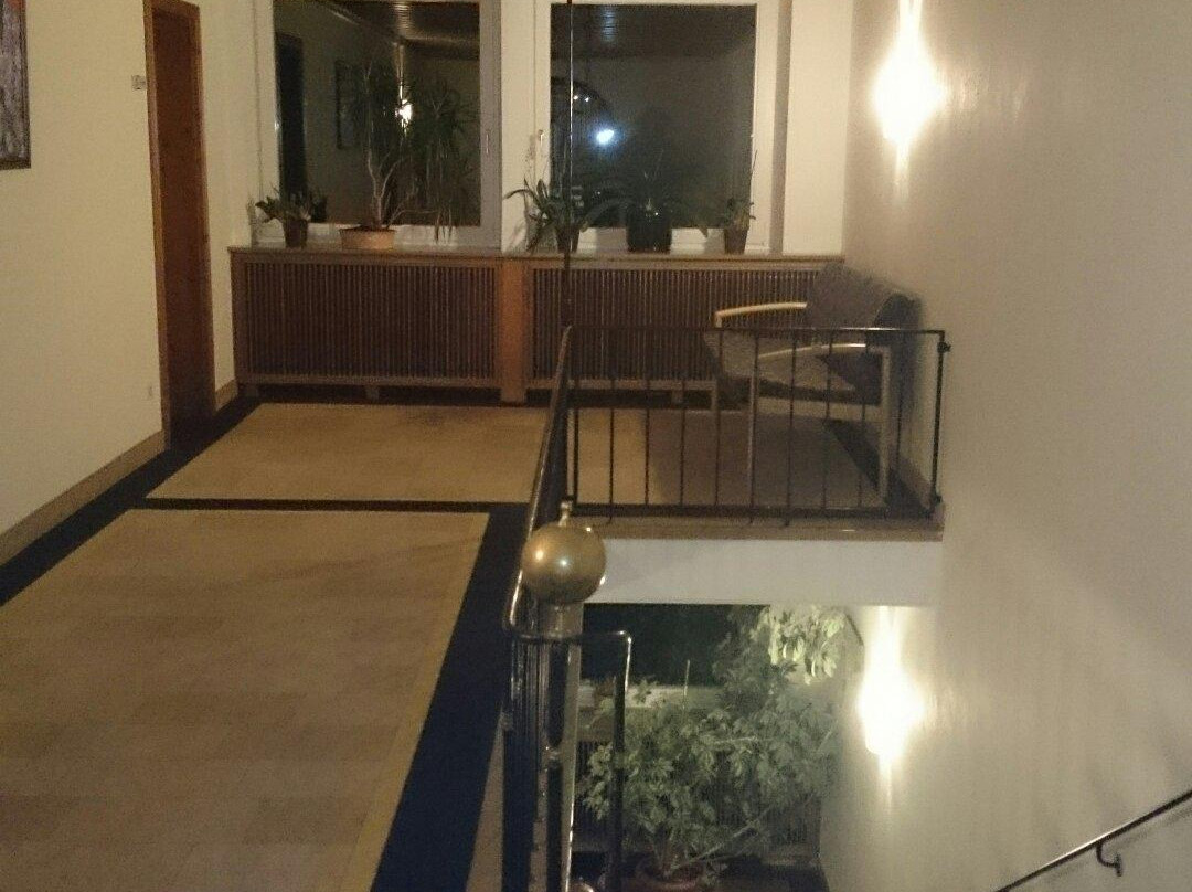 黑森林弗罗伊登施塔特酒店