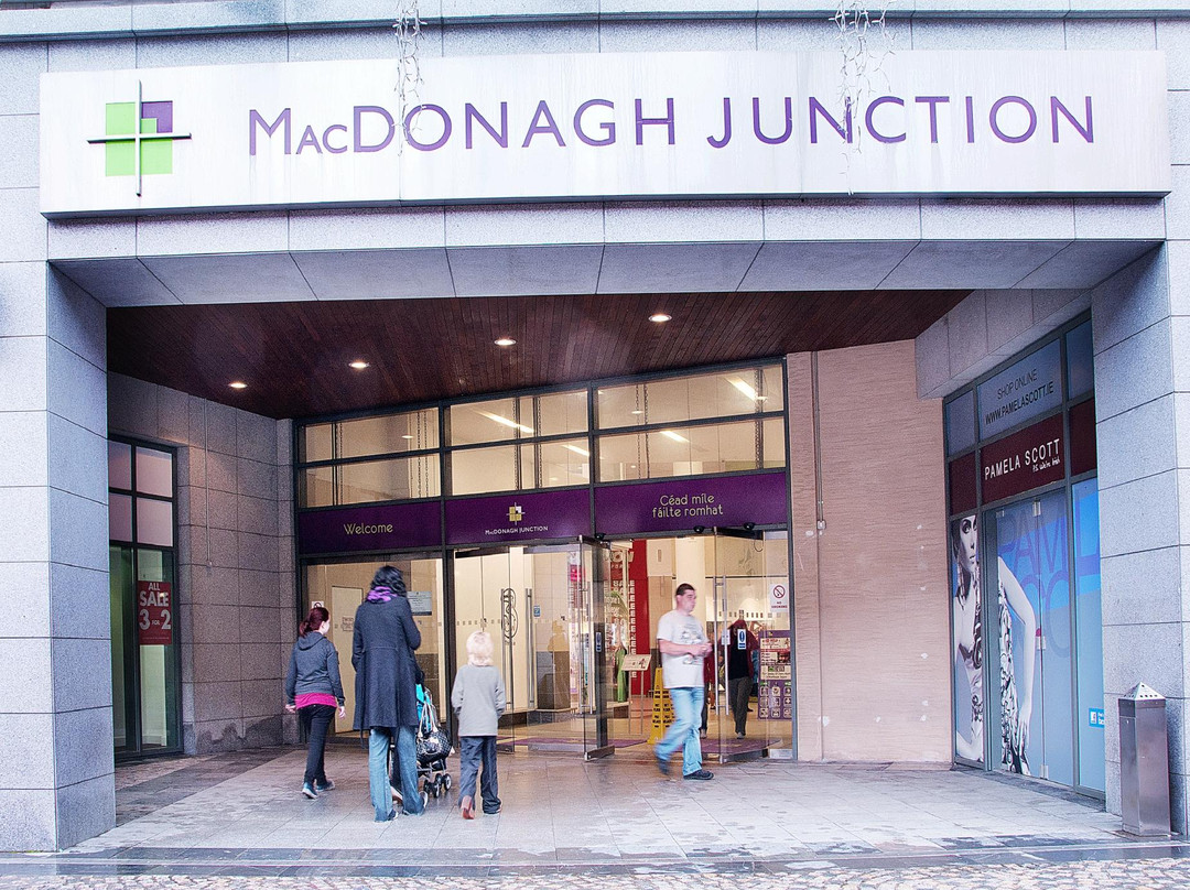 MacDonagh Junction Shopping Centre-基尔肯尼必去景点